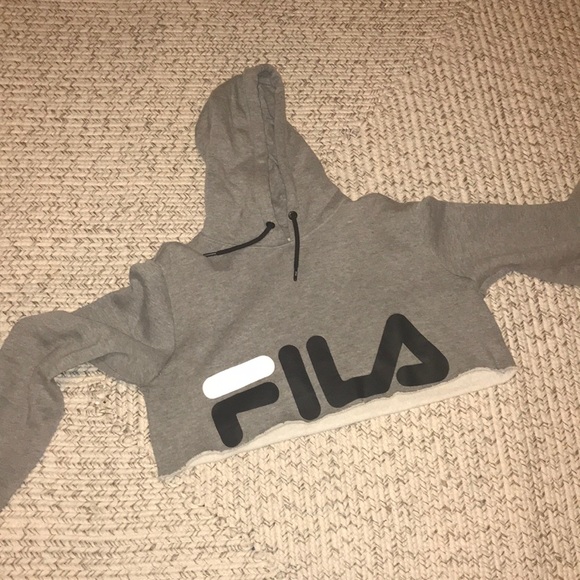 FILA crop hoodie size medium - Picture 2 of 3
